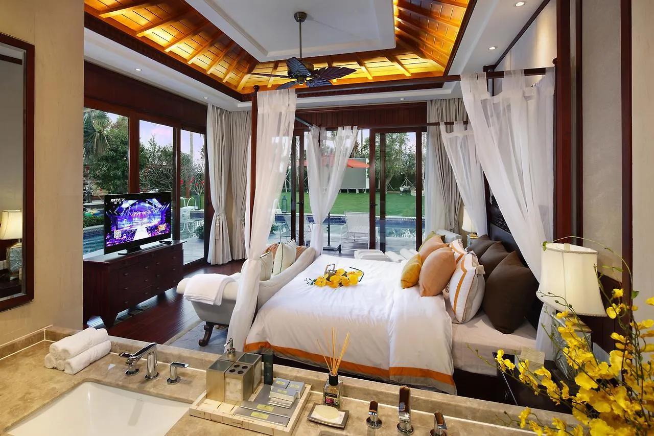 Sanya Ocean Sonic Banling Hotspring Resort 0*,