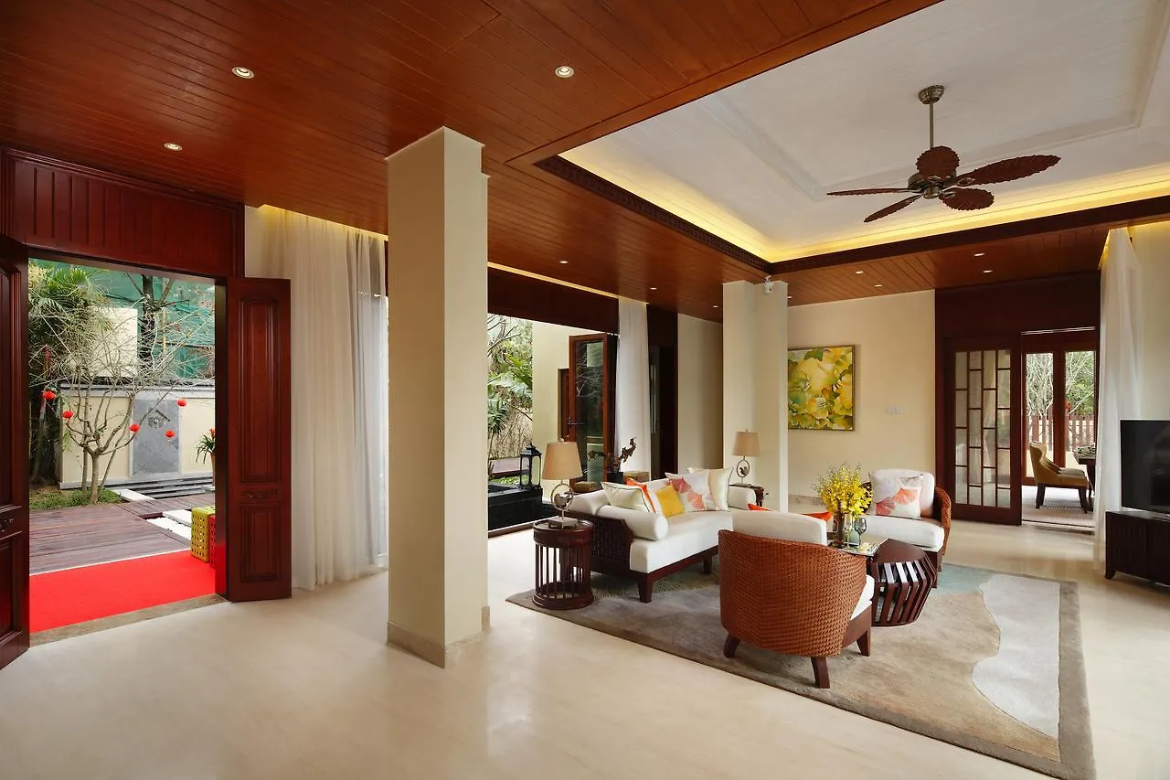 Sanya Ocean Sonic Banling Hotspring Resort