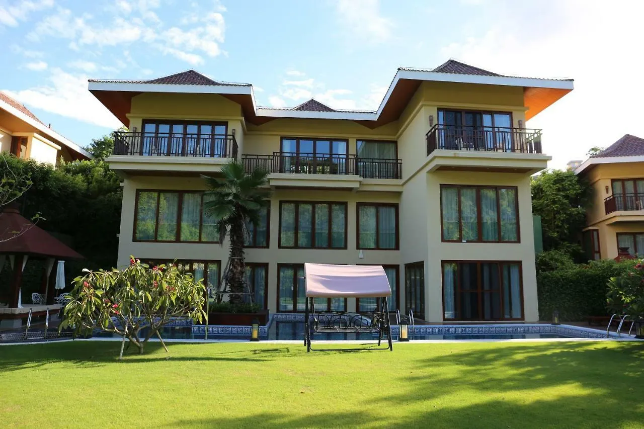 Sanya Ocean Sonic Banling Hotspring Resort 0*,  China