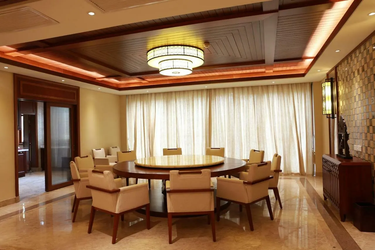Sanya Ocean Sonic Banling Hotspring Resort Villa